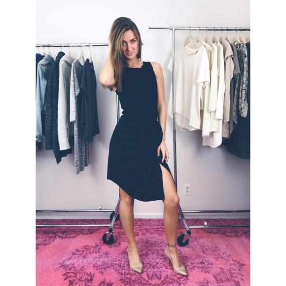 Katherine Barclay Dresses & Skirts - Katherine Barclay Sheath Dress XSmall Black Draped
